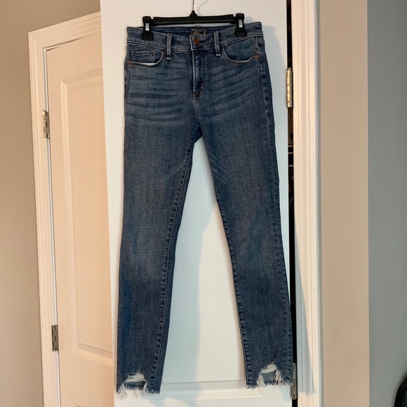 Abercrombie & Fitch Denim - Abercrombie & Fitch Chewed Hem Skinny Jean
